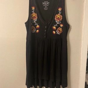 Embroidered torrid tank